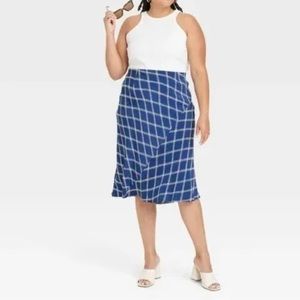 NWT Ava & Viv blue plaid skirt 1X